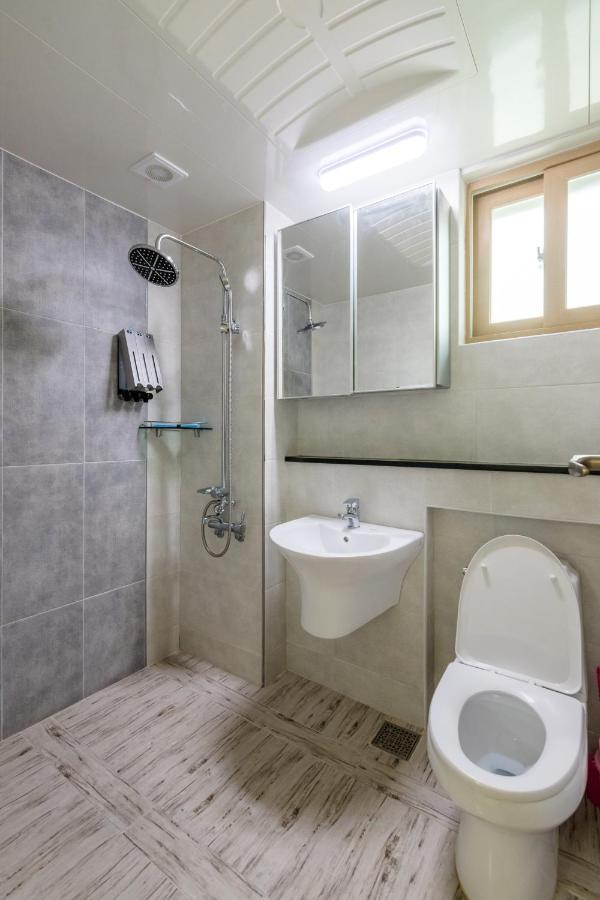 جيوجي Js Residence Hotel Okpo المظهر الخارجي الصورة